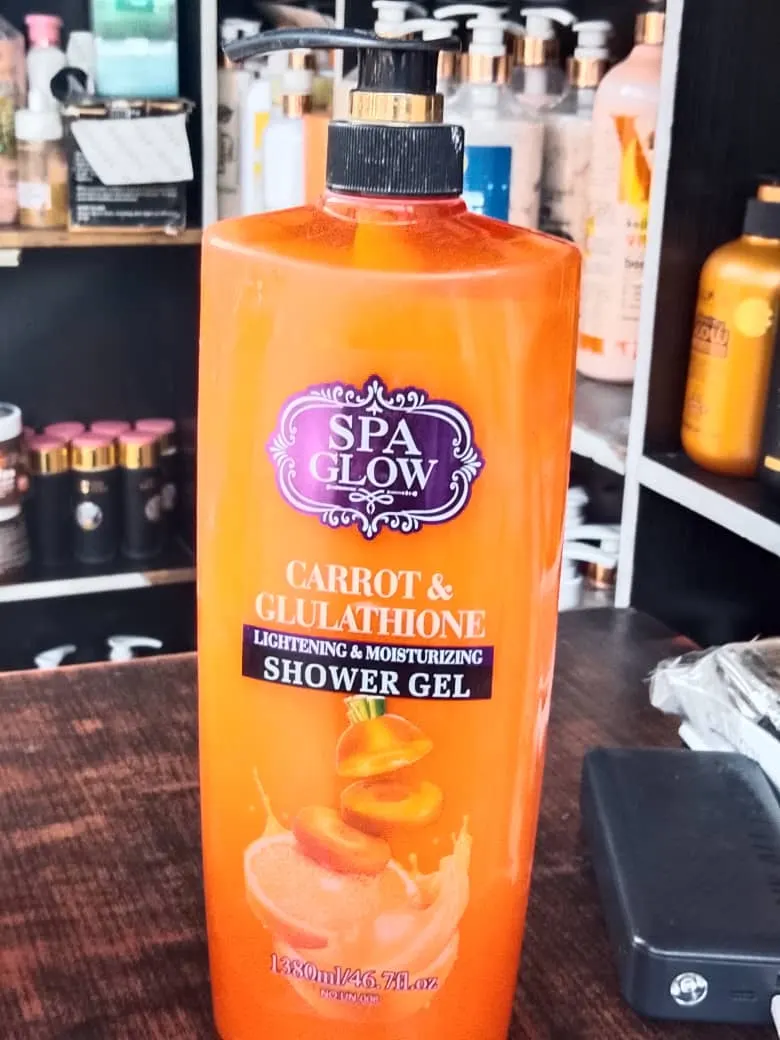 SPA GLOW CARROT & GLUTATHIONE SHOWER GEL