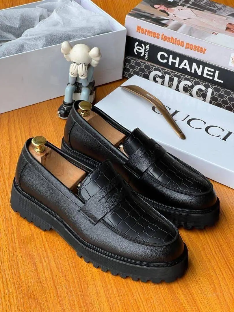 Channel Gucci Quality Men Shoe